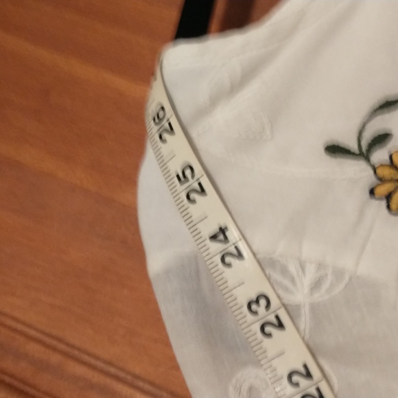 Gaovot woman's size M cotton blend top w balloon sleeves, ruching,embroidery NWT - Picture 8 of 11